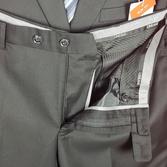 Lineage Performance Suit - Picture 8 of 12